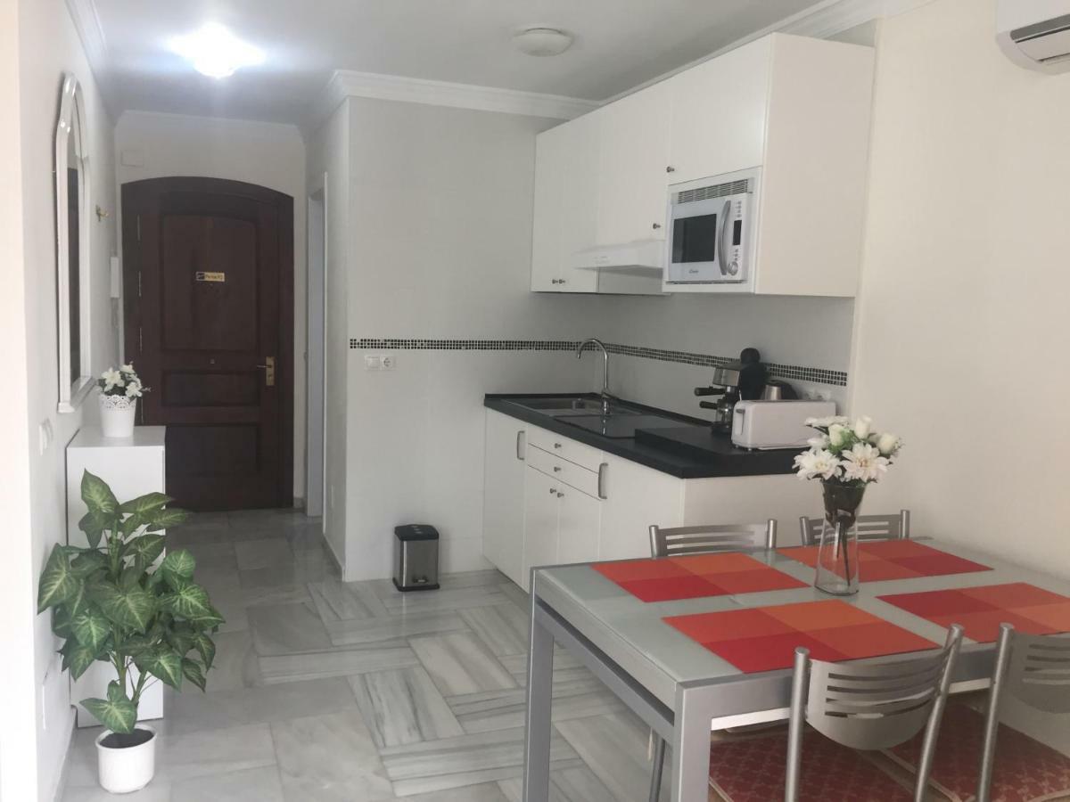 Puerto Marina Apartment Беналмадена Екстериор снимка